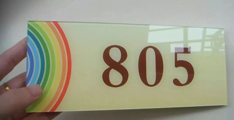 做標識，我們是認真的：一分鐘教你塑造“養(yǎng)眼”高分子有機玻璃標牌